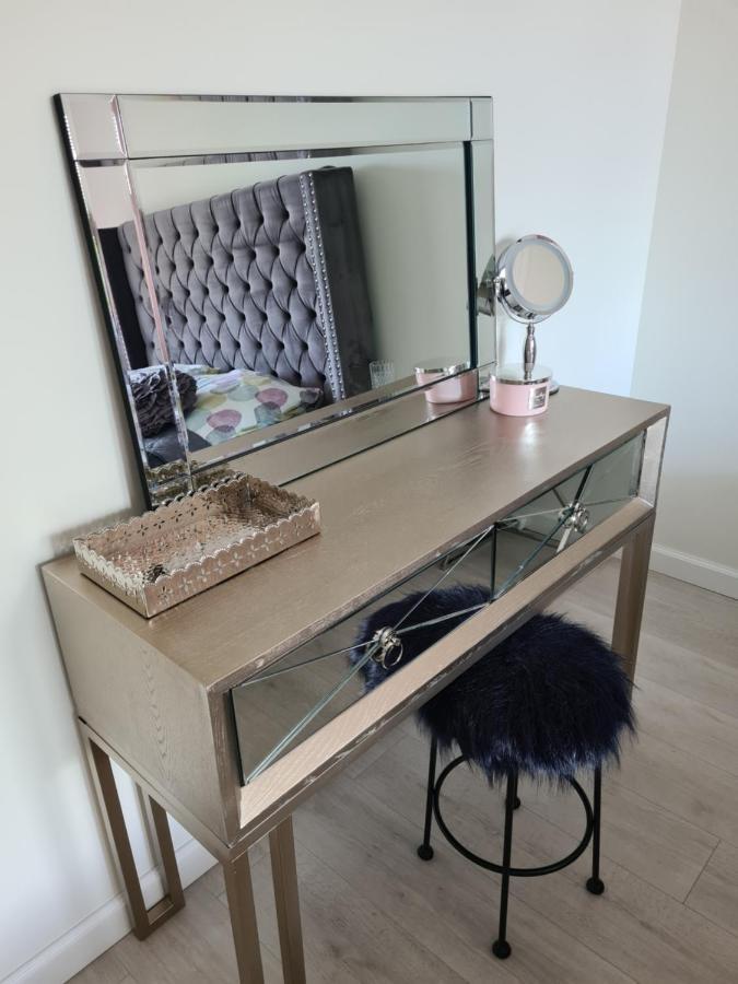 Apartament Paula มิชลีบูร์ช ภายนอก รูปภาพ